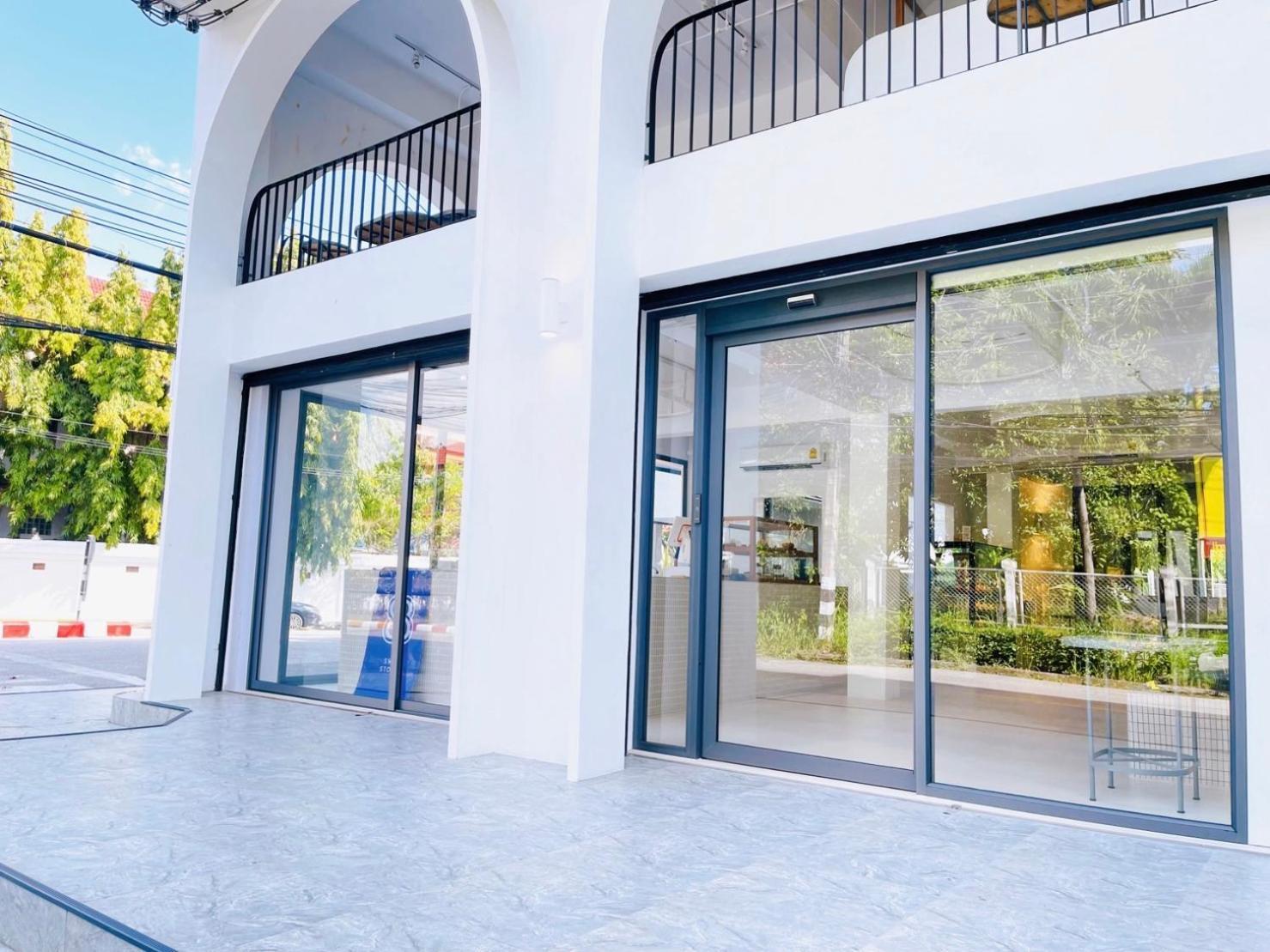 The Corner มุมม่วน คาเฟ่ แอนด์ โฮสเทล Mummuan Hostel Chiang Mai Ngoại thất bức ảnh