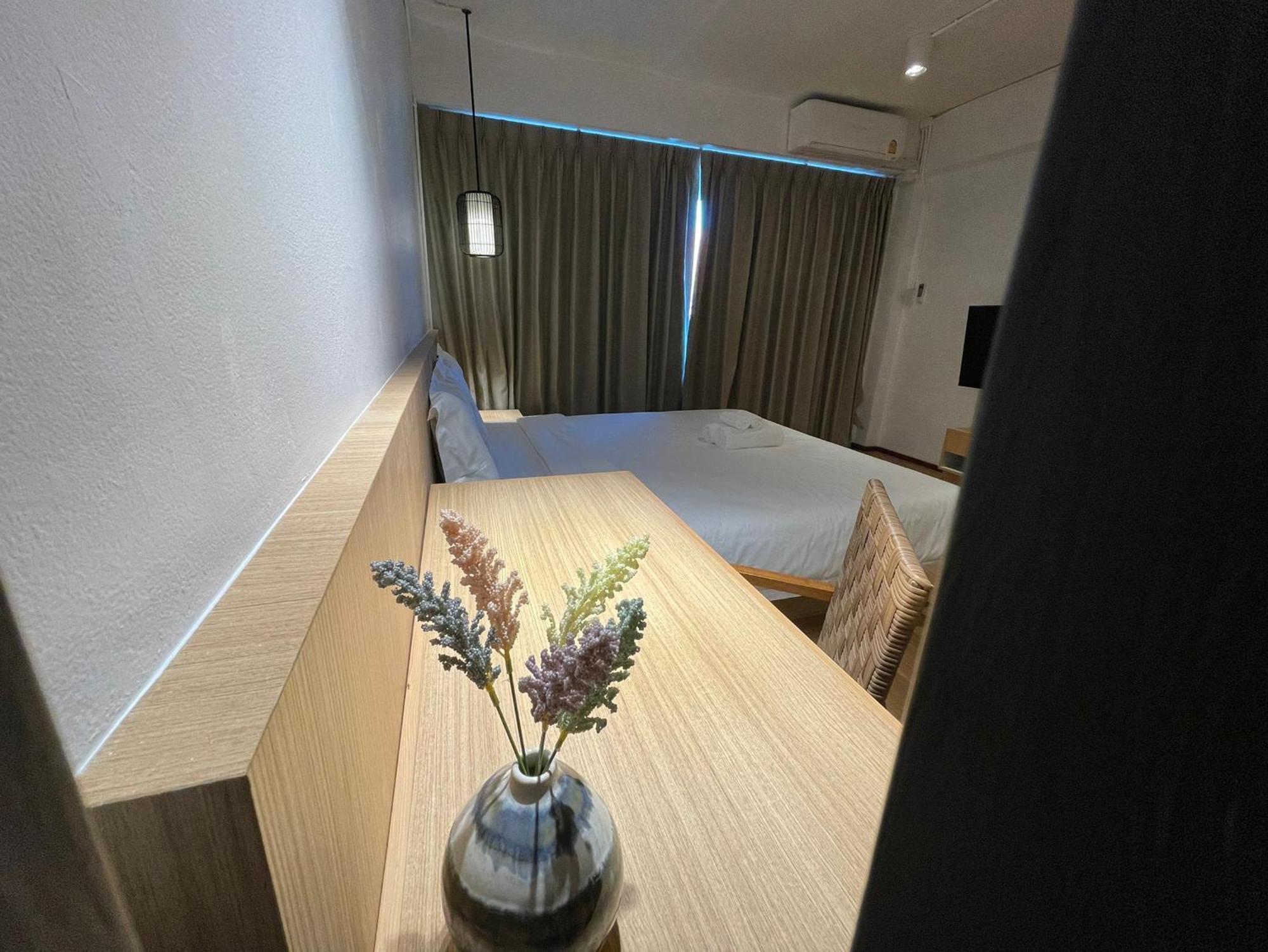 The Corner มุมม่วน คาเฟ่ แอนด์ โฮสเทล Mummuan Hostel Chiang Mai Ngoại thất bức ảnh