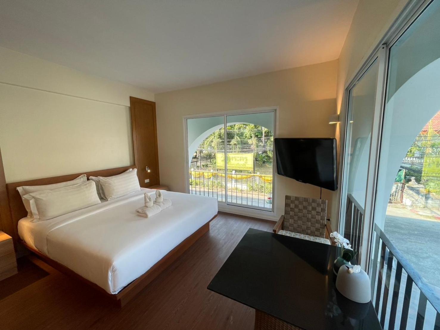 The Corner มุมม่วน คาเฟ่ แอนด์ โฮสเทล Mummuan Hostel Chiang Mai Ngoại thất bức ảnh